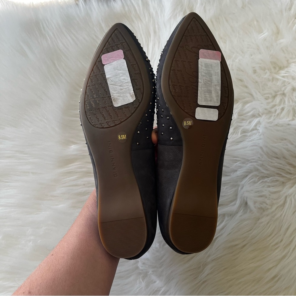Gianni Bini Gray Suede Leather Rhinestone Pointed Toe Flats - Picture 6 of 6
